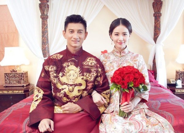 Thái độ rõ ràng của Lưu Thi Thi khi được hỏi về ông xã Ngô Kỳ Long và con trai - 4