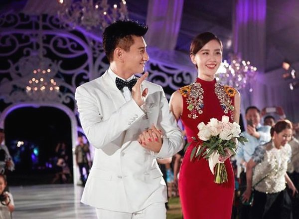 Thái độ rõ ràng của Lưu Thi Thi khi được hỏi về ông xã Ngô Kỳ Long và con trai - 3