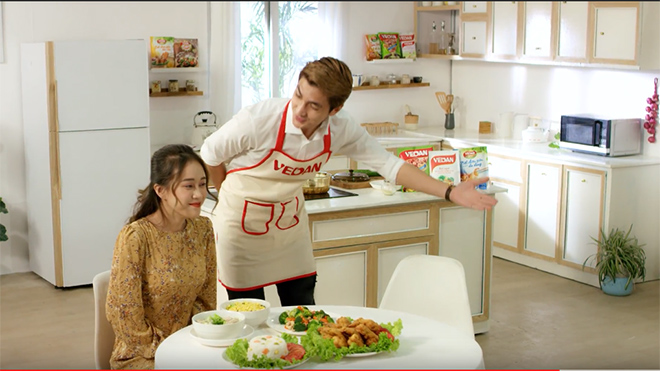 Bình An tái xuất ấn tượng trong MV ca nhạc hài với những màn cà khịa vô đối - 6