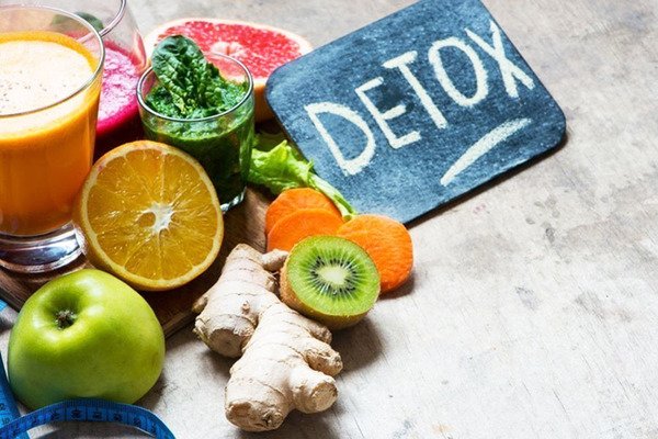 Mới detox được hai ngày, Mai Phương Thuý đã đòi ngày ăn mười bữa bù lại - 8