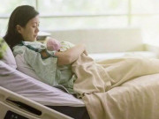 Bà bầu - Chi 60 triệu cho vợ mới đẻ đi "gọi sữa", 3 ngày sau chồng hốt hoảng nhận tin dữ