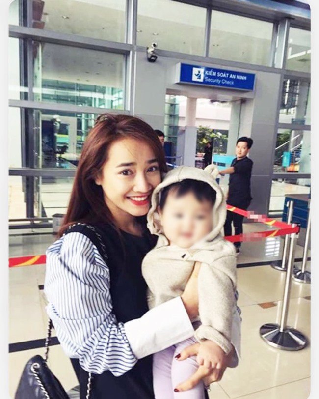 Anh trai Trường Giang lên tiếng sau scandal đi muộn 2 giờ của Nhã Phương - 4