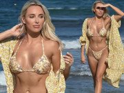 Clip Eva - Mỹ nhân truyền hình "thiêu đốt" ánh nhìn với thân hình "nảy lửa"