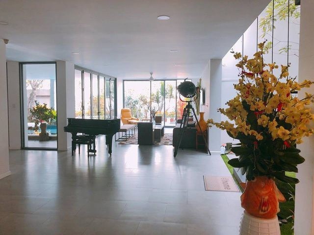 Khám phá thiết kế sang chảnh chuẩn gu đại gia bên trong biệt thự của Hồ Ngọc Hà - 3