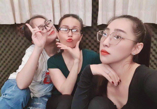 Cẩm Ly lại khoe ảnh selfie, dân tình chỉ biết thẫn thờ trước mặt mộc ở độ tuổi U55 - 5