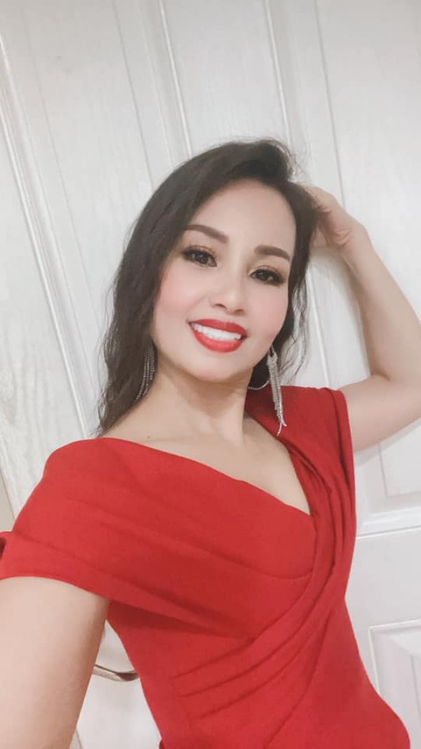 Cẩm Ly lại khoe ảnh selfie, dân tình chỉ biết thẫn thờ trước mặt mộc ở độ tuổi U55 - 3