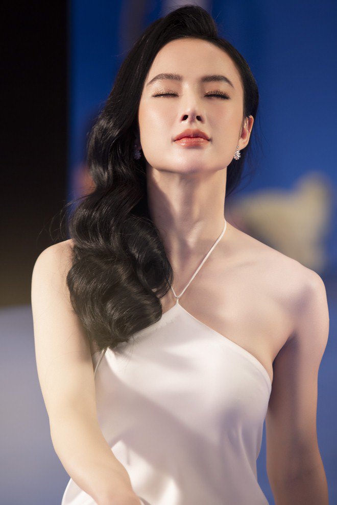 Sau clip dưới nước khuynh đảo dân tình, Angela Phương Trinh tiếp tục có động thái gây tò mò - 1
