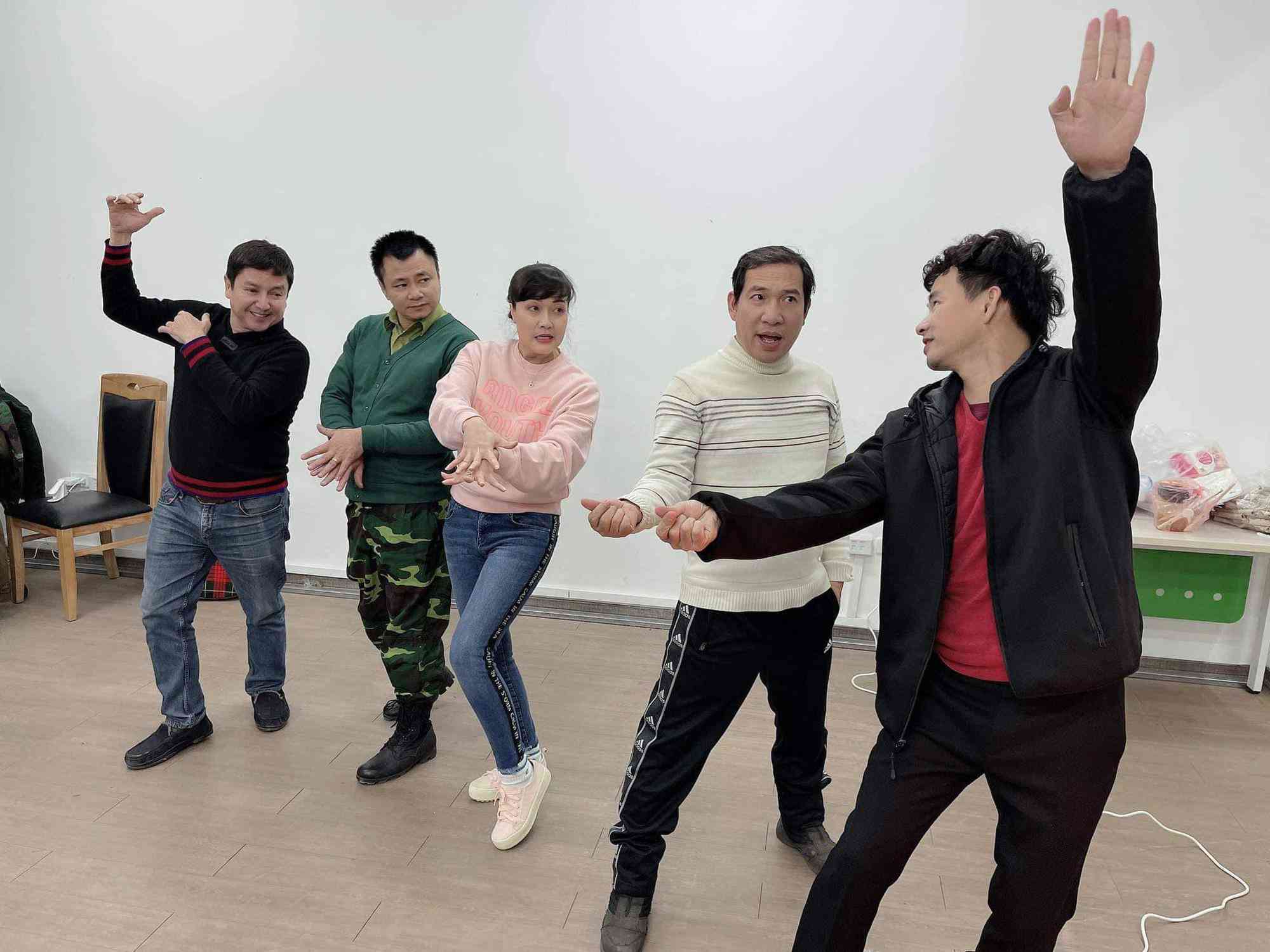 Cuối cùng amp;#34;Ngọc Hoàngamp;#34; Quốc Khánh đã báo danh tại Táo quân 2021 - 3