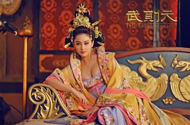 Phim cổ trang lộ nhiều hạt amp;#34;sạnamp;#34; khiến người đẹp nổi đóa, khán giả đỏ mặt - 12