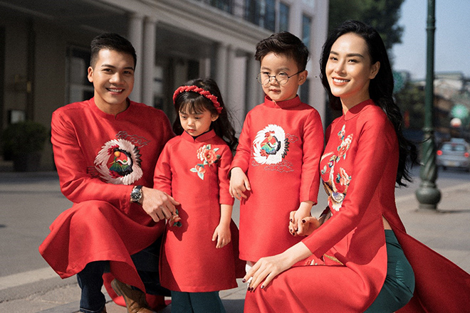 Tết sum vầy trong BST áo dài gia đình Ceilio Design