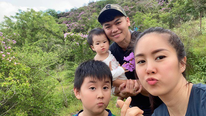 Lê Phương tỏ thái độ khi bị amp;#34;giật chồngamp;#34; trước mắt, hoá ra là cô con gái bé bỏng - 1