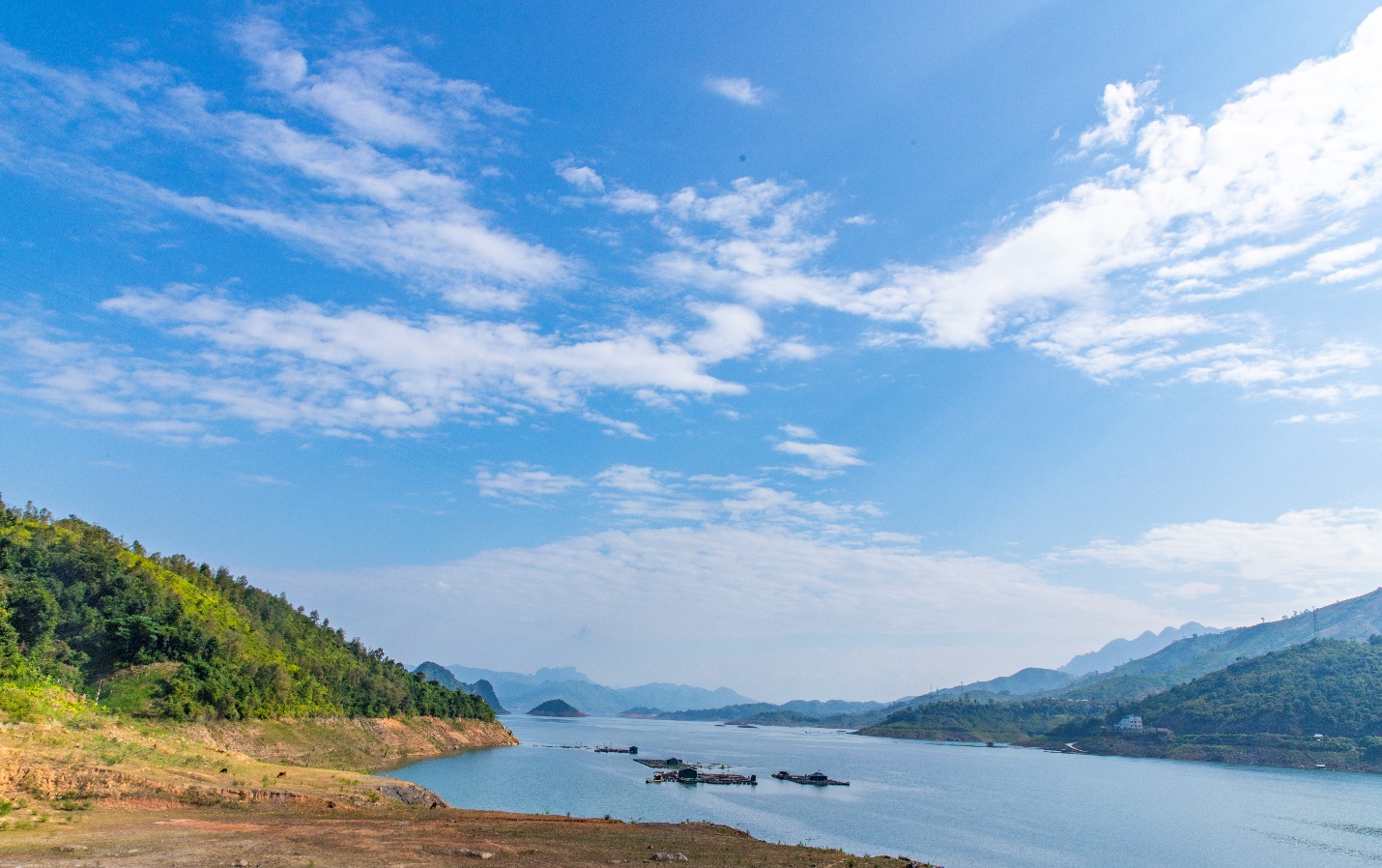 Hành trình 3 ngày 2 đêm chinh phục điểm cực Tây của đất nước thu hút giới trẻ - 6