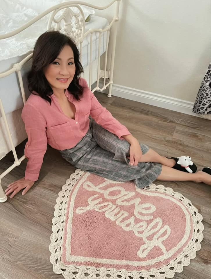 Sao Việt 24h: Lệ Quyên khoe biệt thự amp;#34;khủngamp;#34; mới tậu, ẩn ý chung sống với tình trẻ? - 18