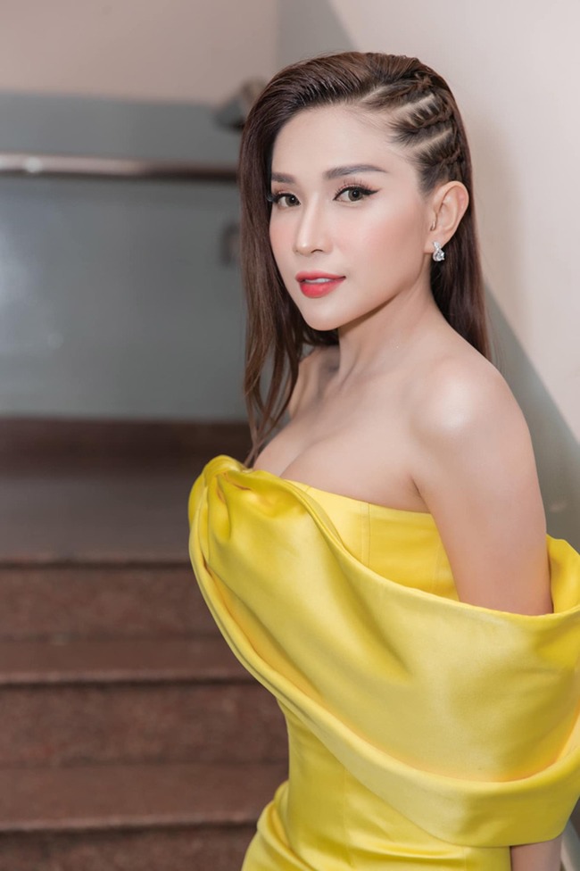 Nữ giám đốc quê Hậu Giang được Ngô Kiến Huy bật mí có tài sản 120 tỷ là ai? - 21