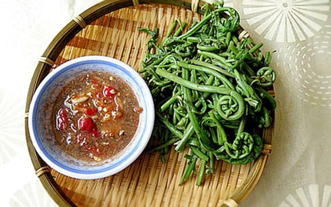 Thứ mọc hoang dại trở thành đặc sản nổi tiếng, chế biến được nhiều món ăn ngon - 2