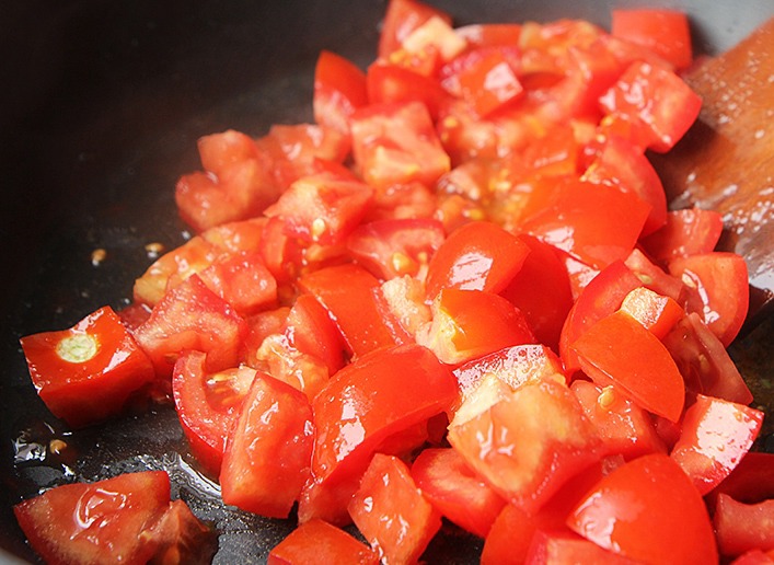 Tôm nấu cà chua lại thêm hạt này được món bổ dưỡng cho cả nhà - 4