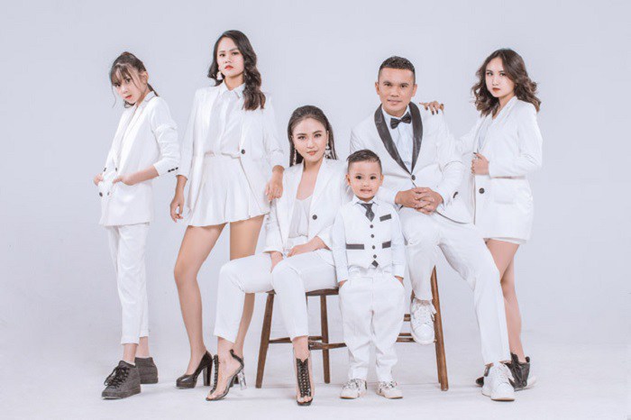 15 năm sau ly hôn: Tú Dưa kết hôn thêm 2 lần, Thuý Hiền lấy chồng ở tuổi tứ tuần - 6