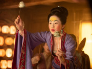 Giải trí - Chuyện lạ 2021: Đơ như Lưu Diệc Phi cũng đi tranh giải Oscar, khán giả "cười cả đêm"