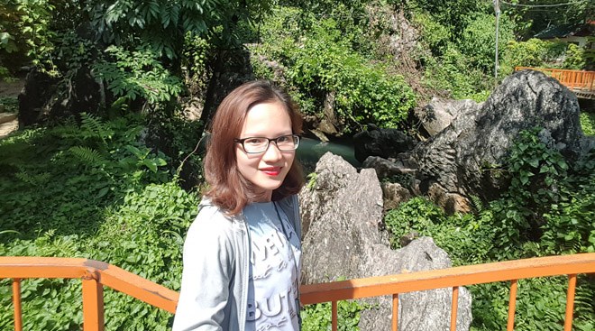 Nữ nhà báo nghỉ việc bán hàng online: Tôi làm việc tại nhà chứ không ăn bám chồng - 1