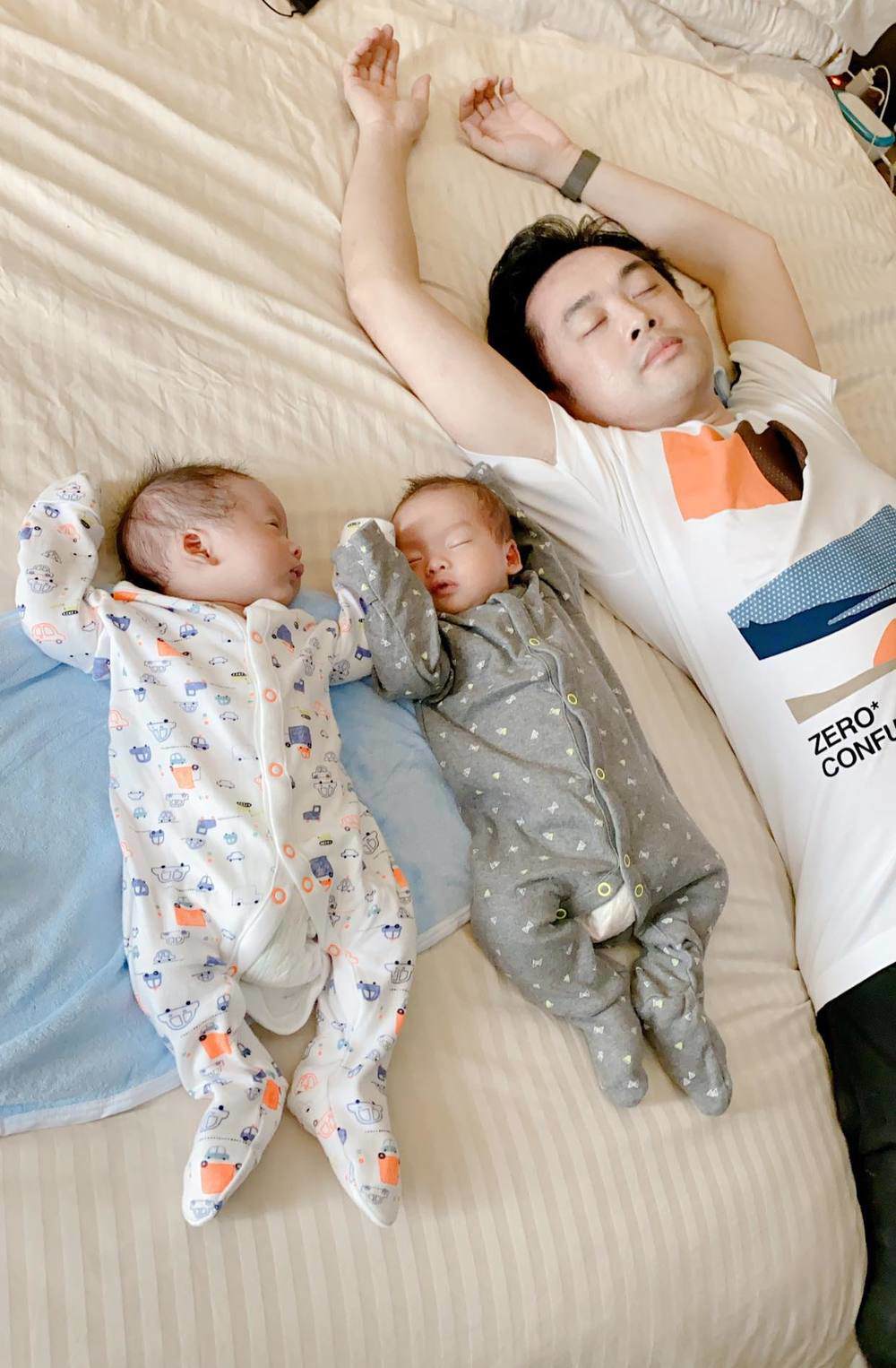 3 mỹ nhân Việt vừa sinh đôi: Mẹ mang bầu vất vả, con ra đời giống bố như đúc - 8