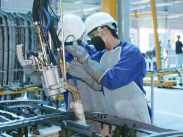 Quyền lợi của người lao động khi đơn phương chấm dứt hợp đồng lao động đúng luật