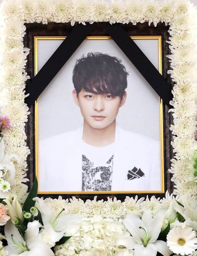 Năm giỗ thứ 3 em trai, amp;#34;Hoàng hậu Kiamp;#34; Ha Ji Won chia sẻ bất thường trên mạng xã hội - 1