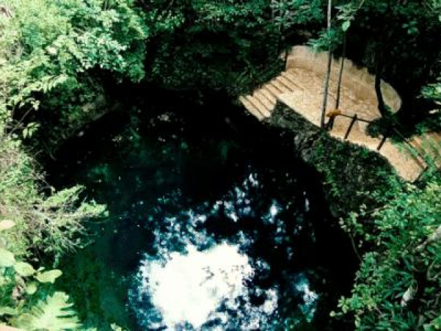 Clip Eva - Bí ẩn chưa được giải đáp về Chuông Địa Ngục dưới hố sụt sâu thăm thẳm