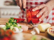 Sức khỏe - Những vật dụng nhà bếp bẩn hơn bồn cầu gấp trăm lần, dễ sinh bệnh nếu không dọn thường xuyên