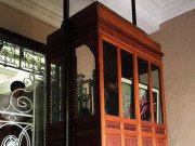 Tin tức - Thang máy cổ trong dinh thự của đại gia ở Việt Nam được đồn sở hữu hàng chục ngàn căn nhà