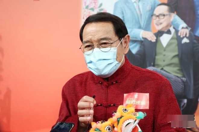 Từng là người 1 nhà giờ bố chồng cũ không muốn nhắc đến Dương Mịch - 1