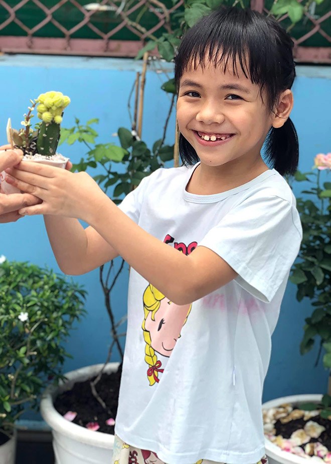 Hình ảnh mới nhất bé Pàng không manh áo giữa trời đông giá rét - 2