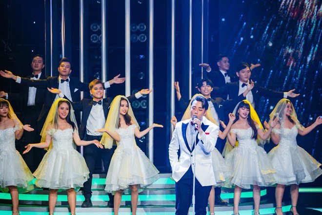 Mỹ nhân quyến rũ đăng quang Gương Mặt Thân Quen, lý do Hồ Ngọc Hà bật khóc lo lắng - 15