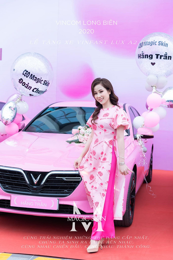 Gặp gỡ Hằng Trần - Bà chủ Shop Hằng Trần của thương hiệu mỹ phẩm, thời trang cao cấp - 2