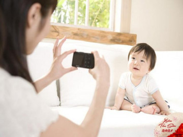 7 mẹo ít ai biết giúp mẹ chụp ảnh đẹp cho con có tấm hình nghìn like Tết này