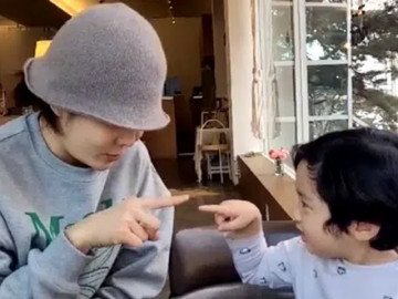 Sau khi ly hôn chồng Trung Quốc, Chae Rim thường xuyên khoe ảnh con, diện mạo nhóc tỳ gây sốt