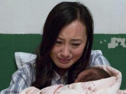 Bà bầu - Sinh 3 quý tử ở tuổi 50, mẹ òa khóc thất vọng ngay sau khi “vượt cạn”