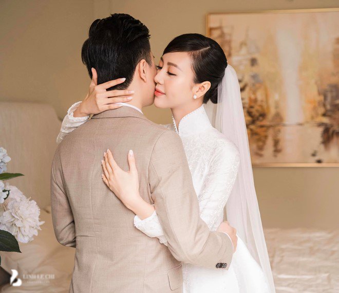 Cựu tiếp viên hàng không má lúm từng lên Người Ấy Là Ai, giờ hạnh phúc bên chồng giám đốc - 2