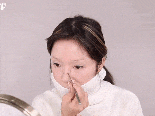 Phát sốt với màn makeup thành em bé của youtuber người Hàn, dễ thương nhưng hơi kì dị - 7