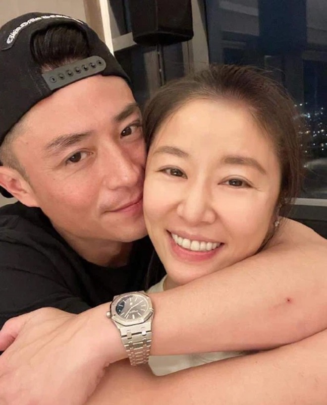 Lãng mạn như Hoắc Kiến Hoa, đeo khẩu trang đến phim trường chờ Lâm Tâm Như - 2