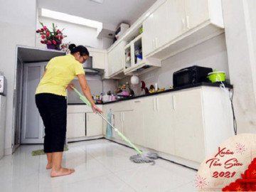 Giúp việc đồng loạt nghỉ vô thời hạn sau Tết, chị em cuống cuồng tìm người giữa mùa dịch COVID-19