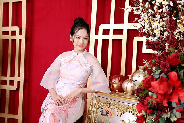 4 tháng sau sinh, vợ trẻ Dương Khắc Linh amp;#34;chỉ còn thừa 2kg bụngamp;#34; nhờ suốt ngày ẵm 2 con - 5
