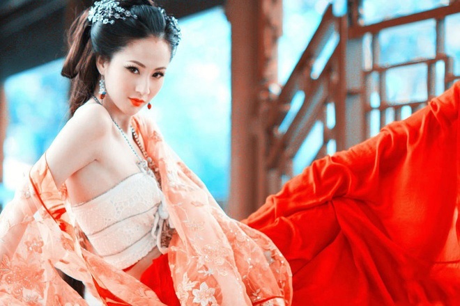 Đại gia kín tiếng của Cbiz: Người chẳng chịu khoe, kẻ chắt chiu từng đồng mới thành tỷ phú - 9