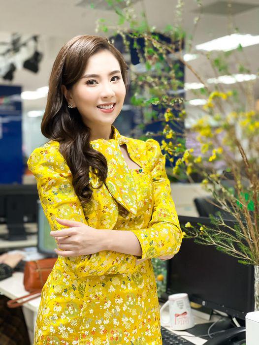 Thời trang đầu năm đi làm của các chị đẹp Vbiz, nhìn là thấy rộn ràng màu sắc đón may - 3