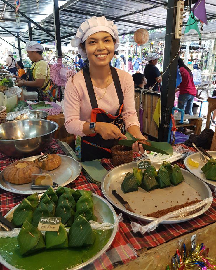 Đi du lịch mà không thưởng thức đồ ăn đường phố thì xem như “vứt đi”, đây là lý do - 4