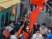 Tin tức - Chuyện chưa kể ở con hẻm vừa gỡ phong tỏa: "Đêm nay, chúng tôi được ăn Tết"