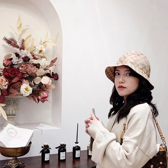 4 hotgirl nổi tiếng không nhờ nhan sắc: Thảo Tâm, Khánh Vy amp;#34;7 thứ tiếngamp;#34;, Mẫn Nhi, Trúc Chi - 6