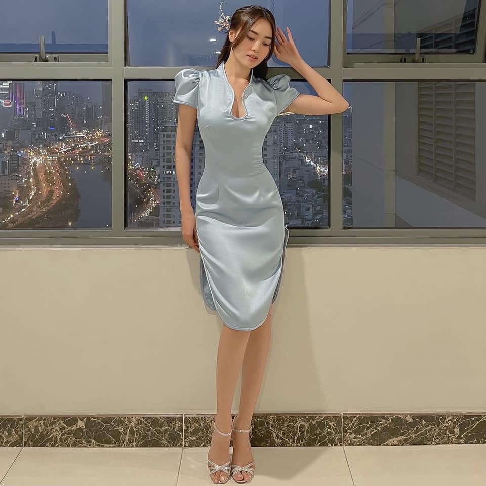 Lan Ngọc cũng bị dính amp;#34;lời nguyền bánh chưngamp;#34; khi vòng eo 54cm có thêm ngấn mỡ - 4