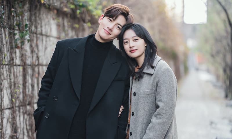 amp;#34;Người tìnhamp;#34; của Song Joong Ki: Khoe ảnh cũ mờ nhạt, nhìn nhan sắc ai cũng bất ngờ - 8