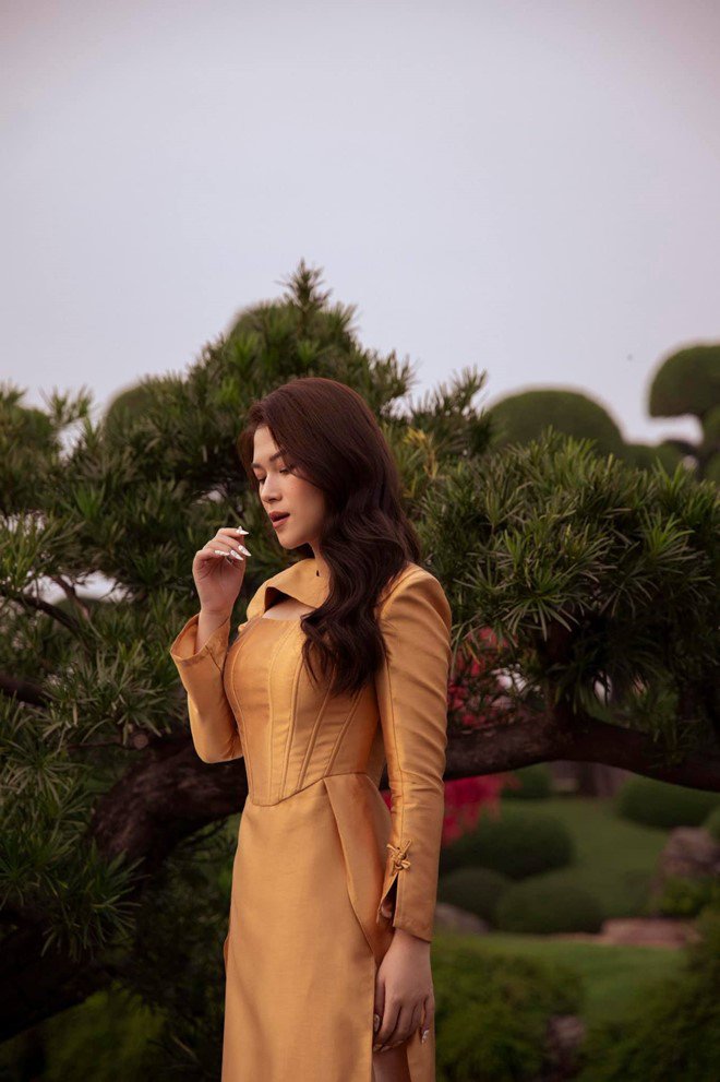 Mỹ nhân được ngưỡng mộ vì tốt nghiệp loại giỏi: Con gái chủ tịch, chiếm sóng khi làm phù dâu - 6