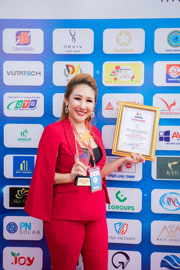 Nữ CEO 9X và khao khát “Tạo ra những dòng mỹ phẩm Việt sánh tầm thế giới” - 4